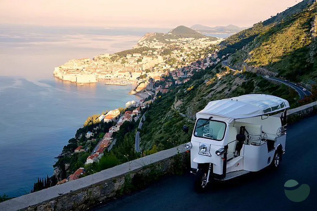 Dubrovnik in the palm of your hands