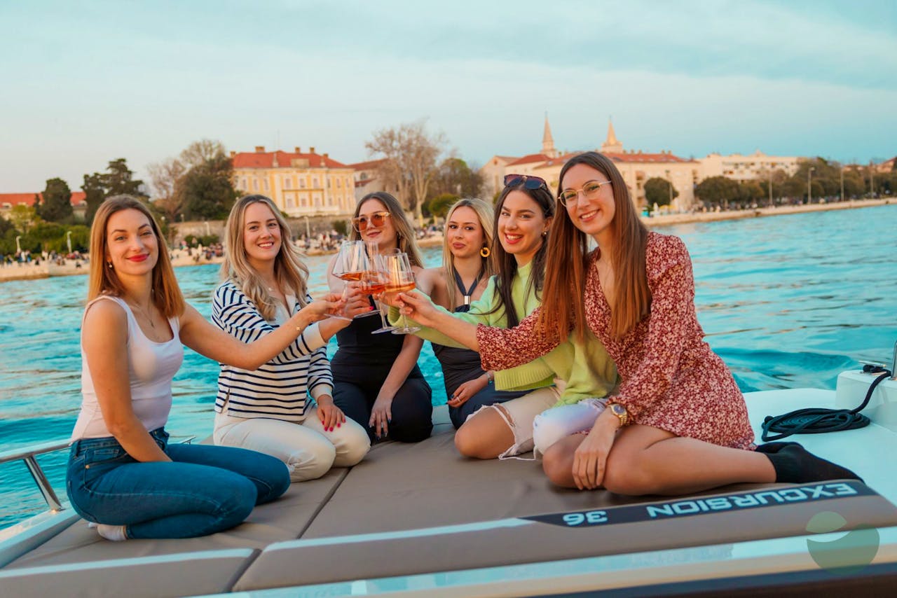 Golden Hour Cruise: Wine, Waves & Zadar Views