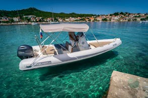 Full day 6.85 m boat rental in Zadar area