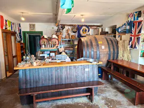 Mate Vino food tasting