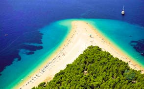 Discover Bol and Zlatni Rat: Exclusive Boat Tour from Split