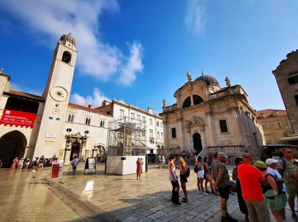Walk through Dubrovnik's Old Town and Ston in the same day