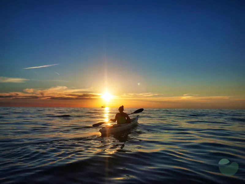 Sunset sea kayaking in Poreč - magnificent experience