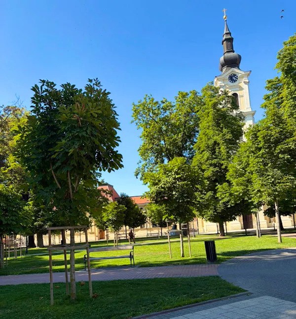 The Large Park in the City Center