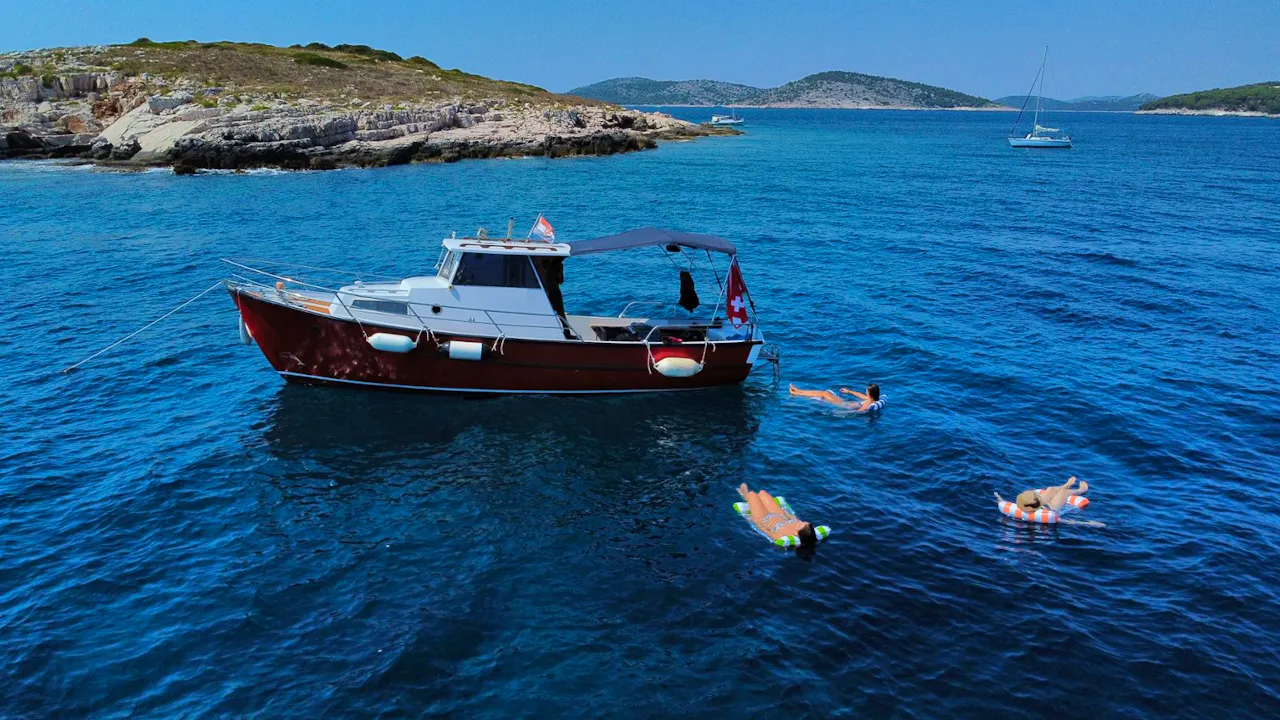 Šibenik - Brodarica: Sunset Boat Tour (Swim and Snorkeling)