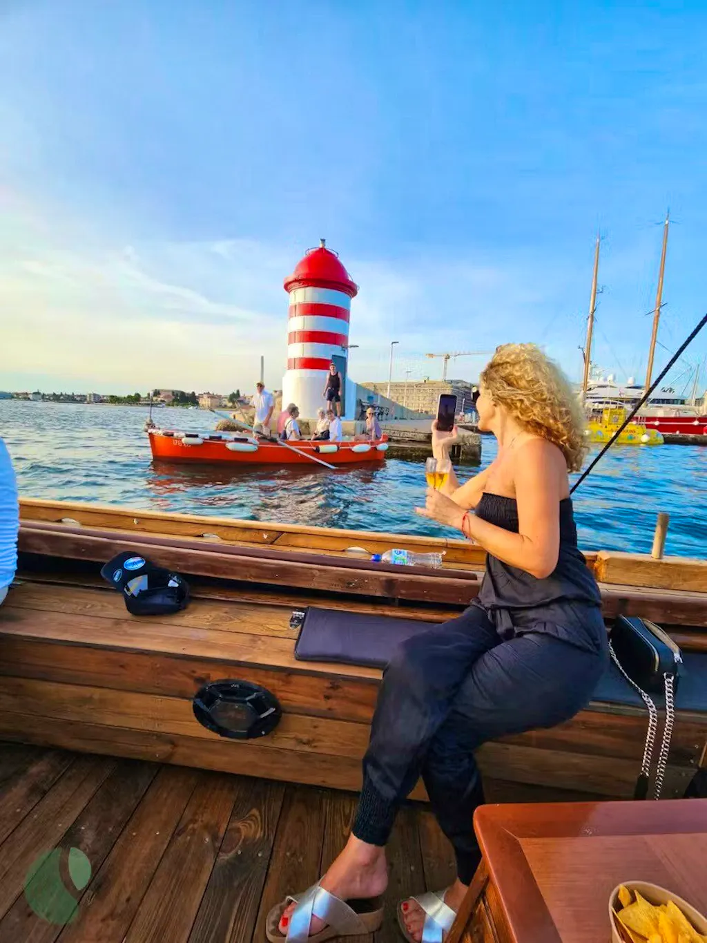 Zadar: 45-Minute Traditional Wooden Boat City Cruise