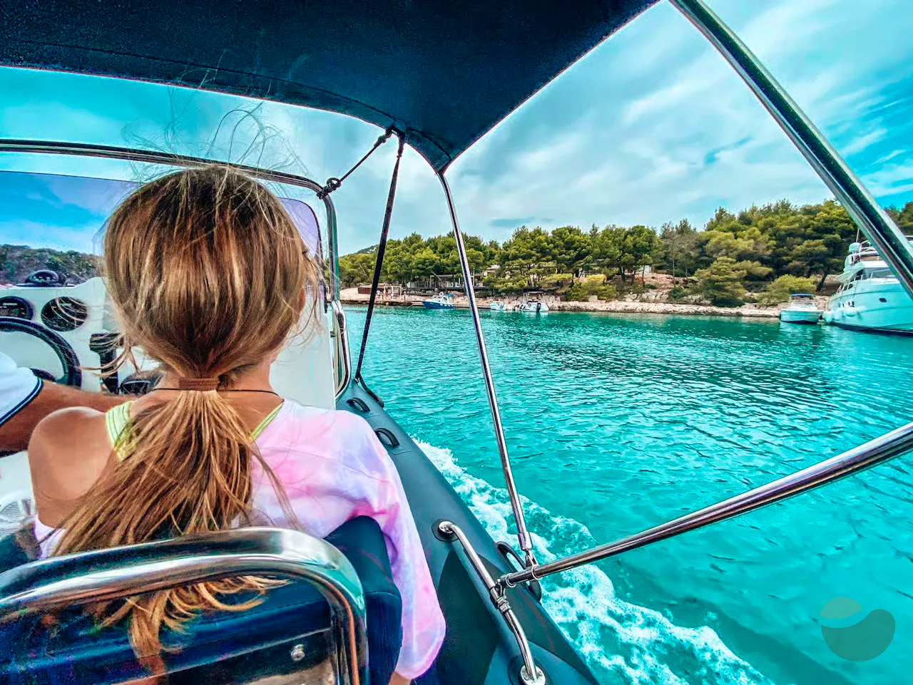 Day Island Boat Tour from Šibenik - Zlarin, Prvić & Tijat