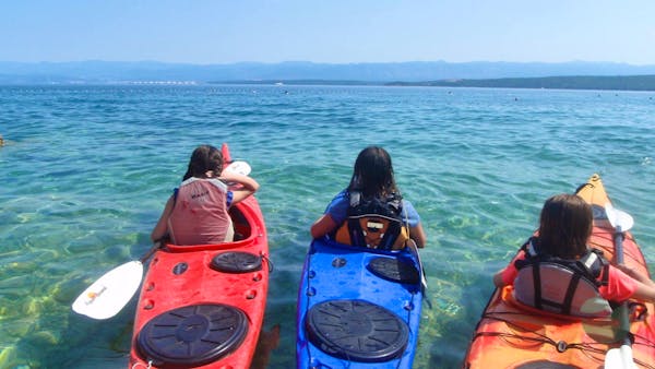 Kayak Tour of the Beaches of Krk, starting from Stara Baška