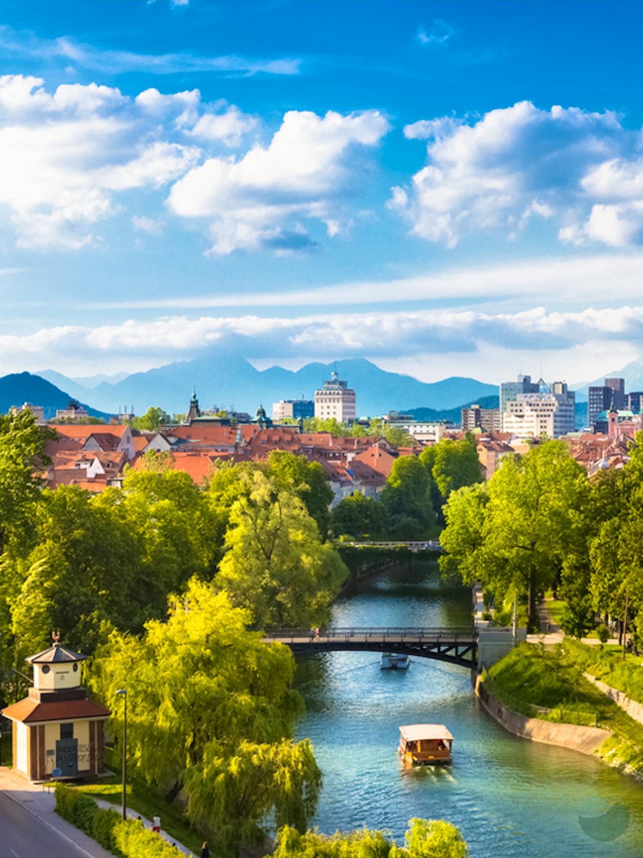 Discover Ljubljana on Ljubljanica River Private Boat Tour