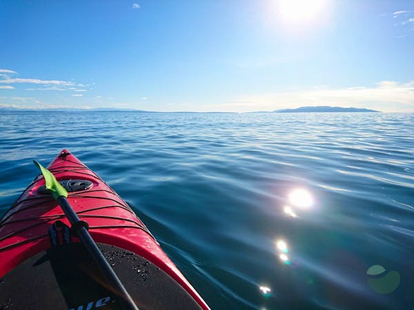 Cliffs of Krk Kayak Tour from Stara Baška