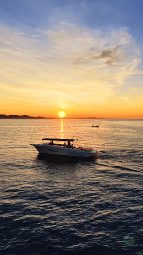 Golden Hour Cruise: Wine, Waves & Zadar Views
