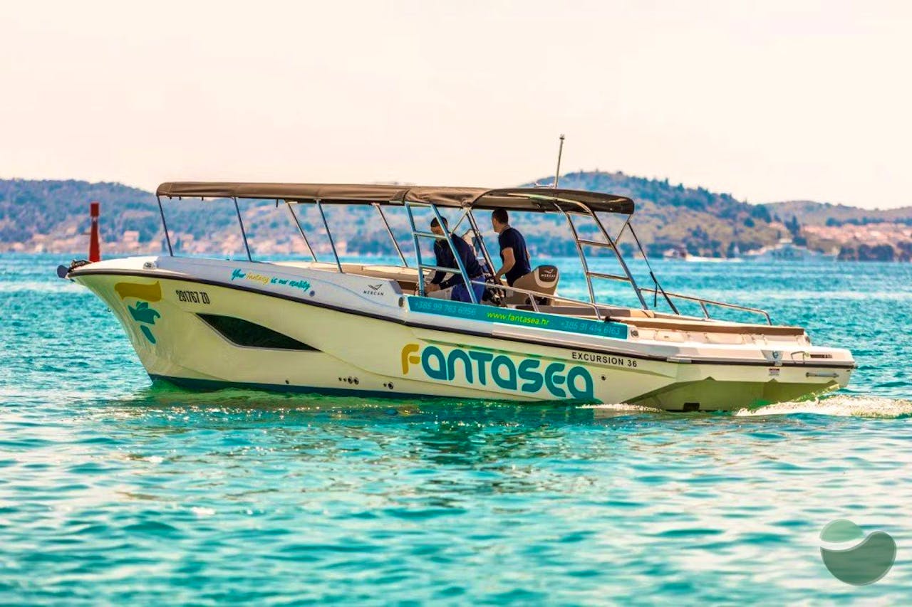 Explore secret bays of Olib and Silba