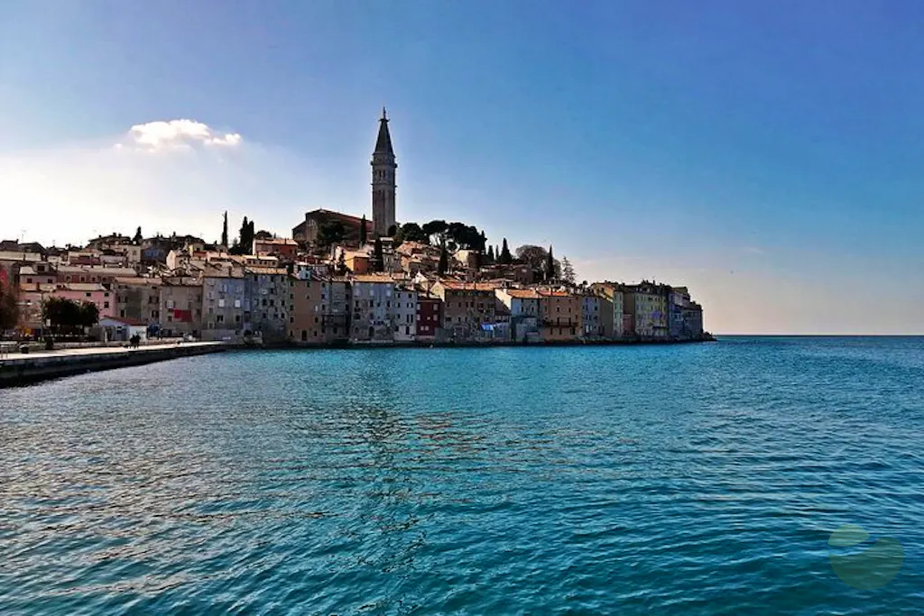 Rovinj walking tour through charming narrow streets